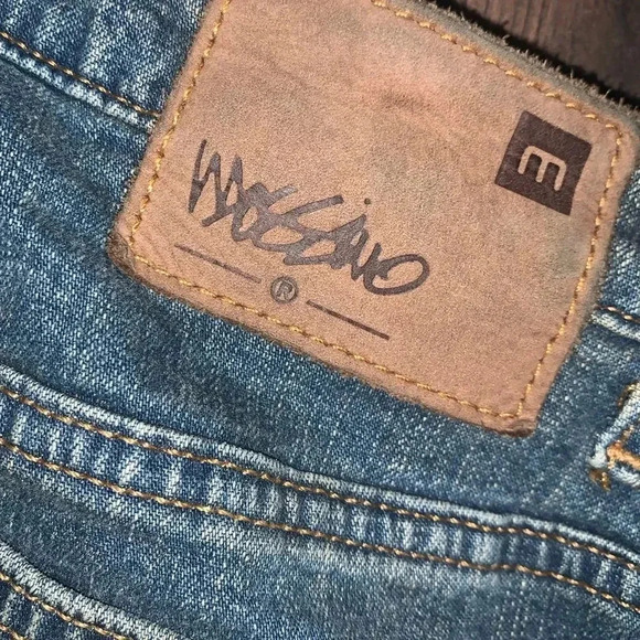 Y2k Vintage flared leg jeans - Picture 2 of 5